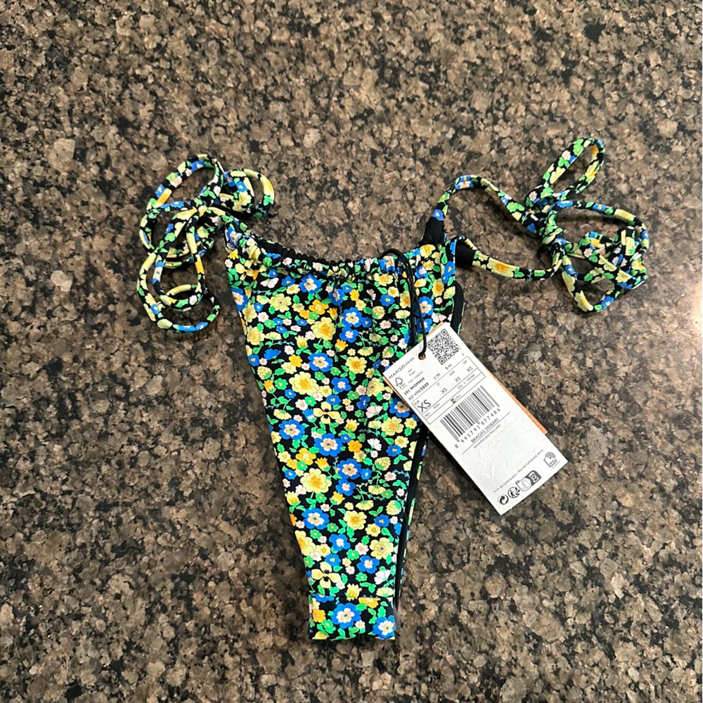 MANGO floral string bikini bottom XS NWT - Brazilian style swim bottom